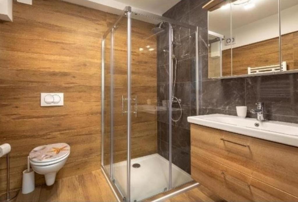 With A Parking Space - 24205 Apartment *