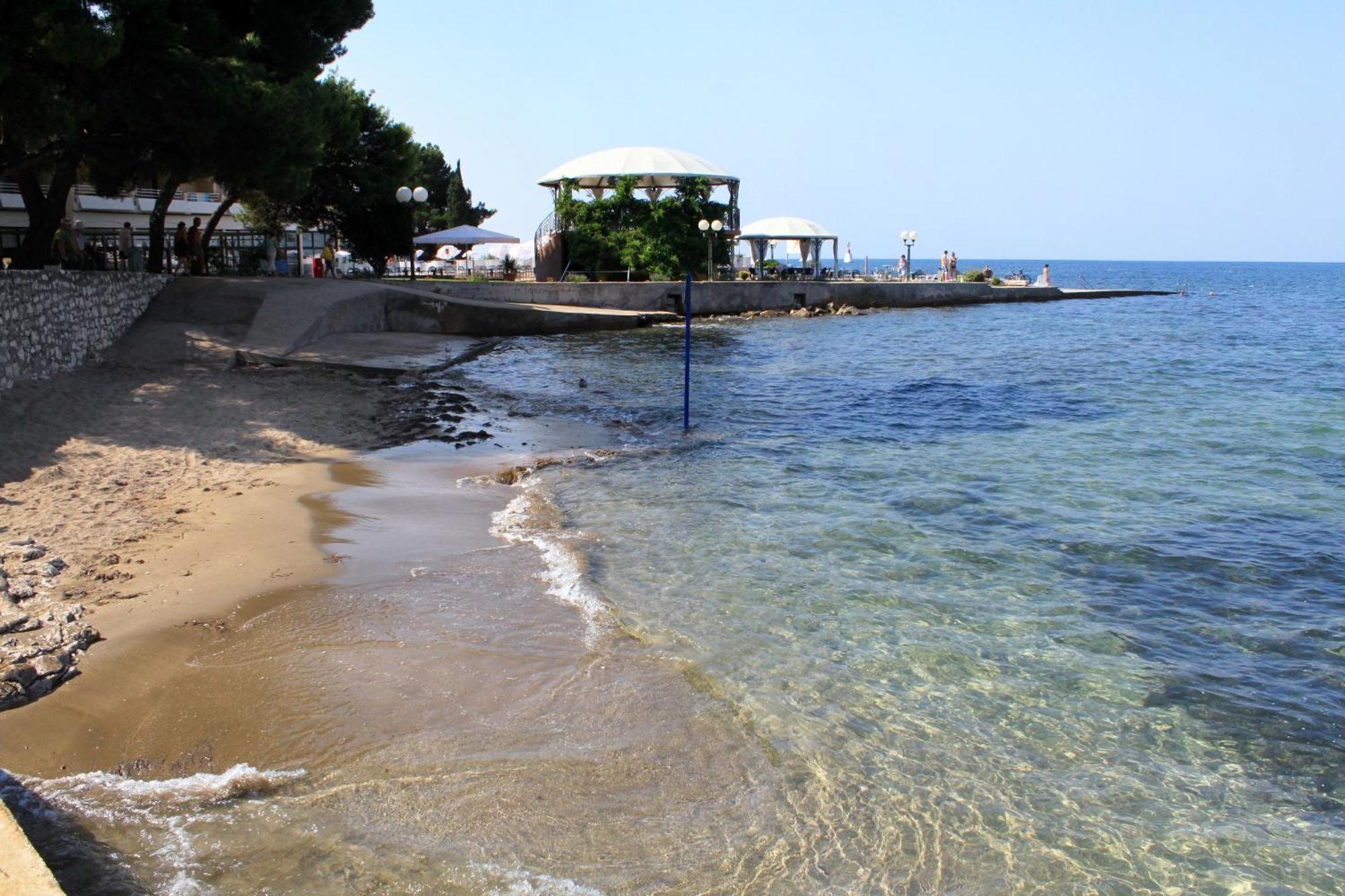 Apartment With A Parking Space - 24205 Umag